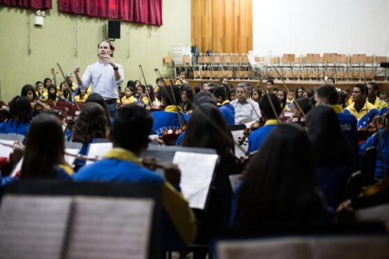 Visiting the schools of El Sistema in Villa de Cura